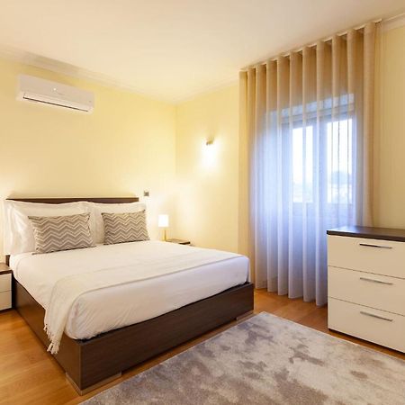 Casa Da Tomada - Minho'S Guest Villa Braga Bagian luar foto